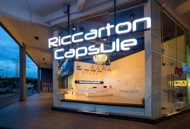 RICCARTON CAPSULE HOTEL - Lobi
