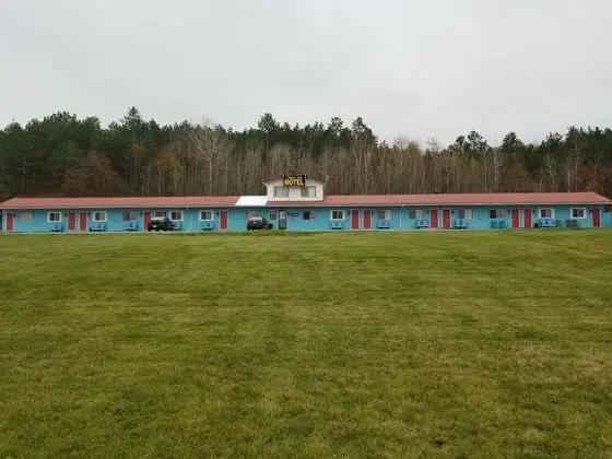 Richard Lake Motel