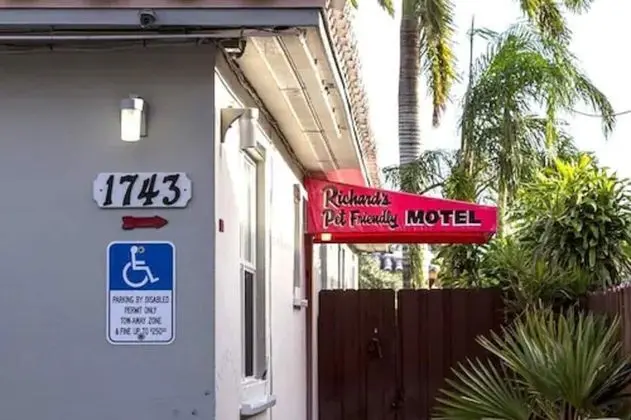 Richard's Pet Friendly Motel - Lobi