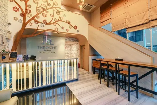 The Riche Boutique Hotel - Lobi