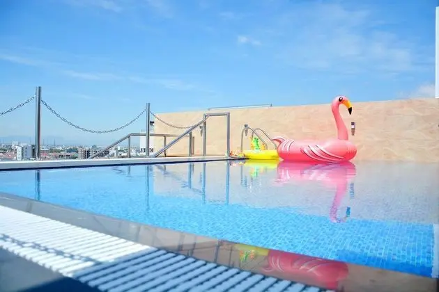 Richico Apartments And Hotel - Havuz