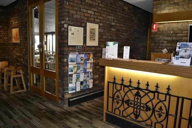 Richmond Henty Hotel