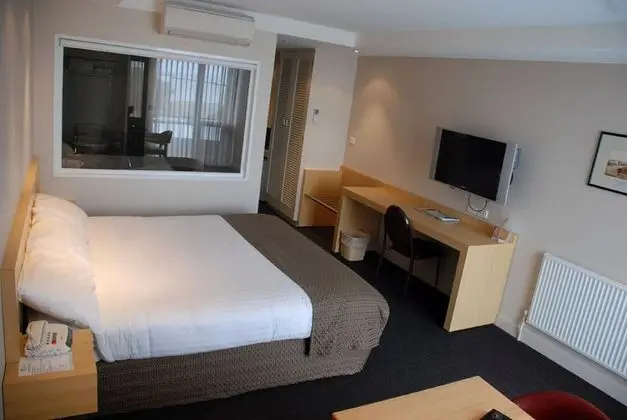 Richmond Henty Hotel - Oda