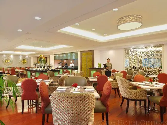 Richmonde Hotel Ortigas - Yeme / İçme