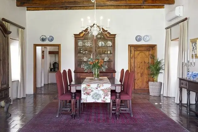 Rickety Bridge Country House - Lobi