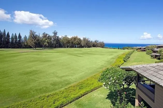 Ridge 1222 1 Bedroom Condo by Redawning