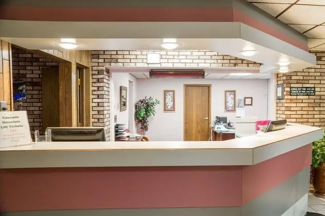 The Ridge Hotel Portage