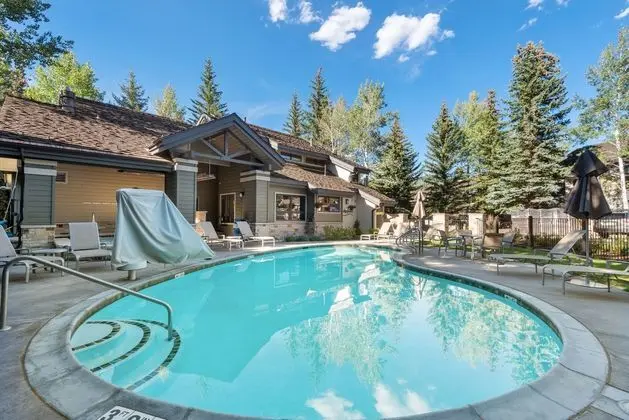 Ridgepoint Townhomes - Havuz