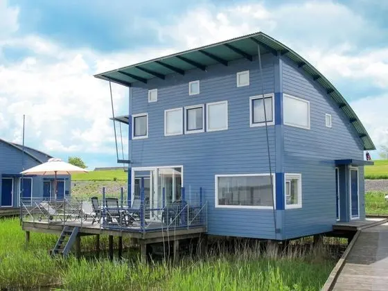 Rietwoning 11 Anjum in Anjum