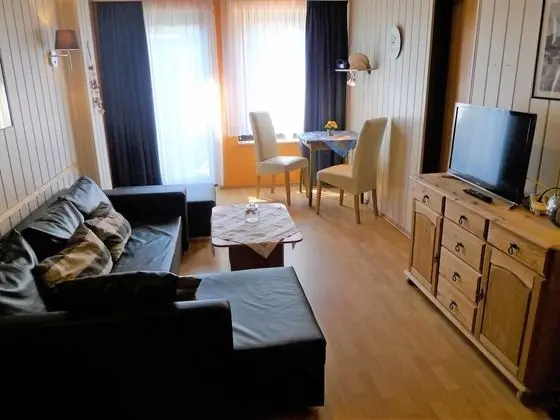 Riff Norden in Norden