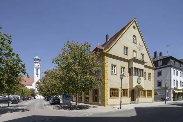 RIKU HOTEL MEMMINGEN HALLHOF