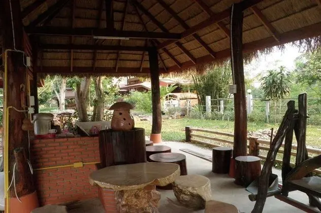 Rim Nam Kong Homestay & Campsite - Lobi