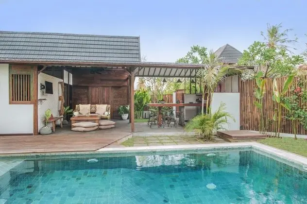 Rimba Villas Gili Air - Havuz
