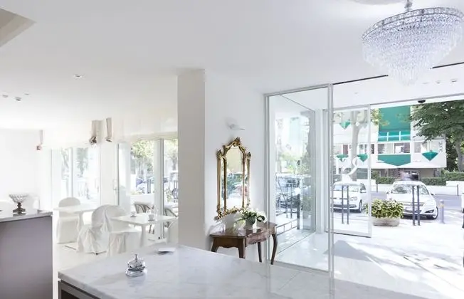 Rimini Suite Hotel - Lobi
