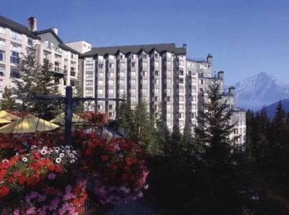 The Rimrock Resort Hotel
