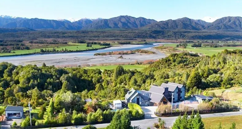 Rimu Lodge - 1