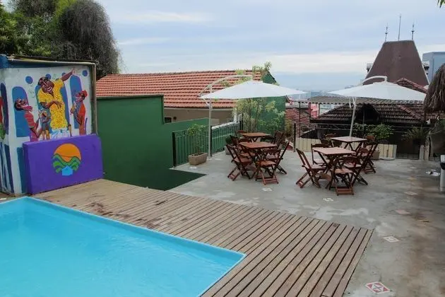 Rio Forest Hostel - Havuz