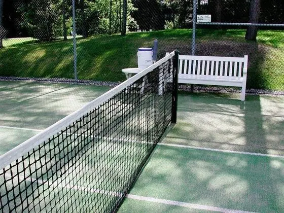 Ripplecove Lakefront Hotel