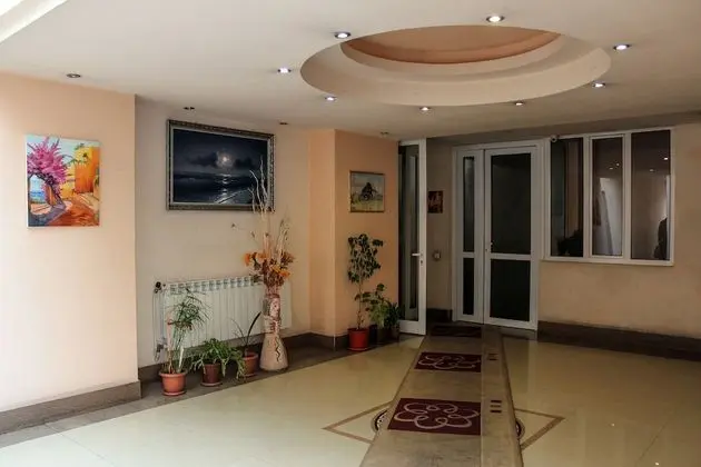 RIS Central Apartments Yerevan - Lobi