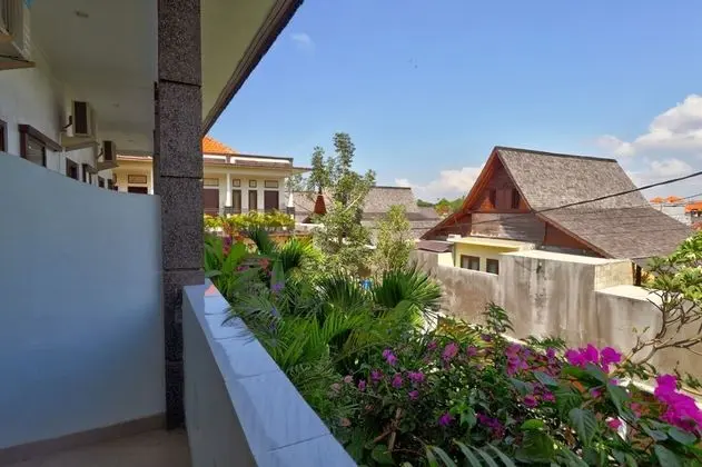 Rise Apartment Sanur