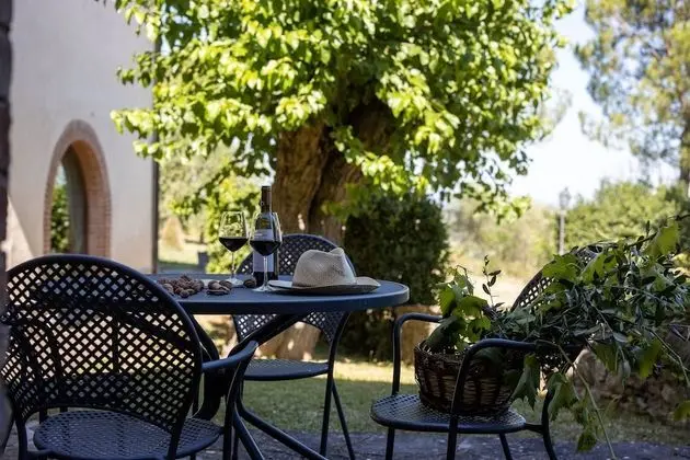 Riserva di Fizzano Residence - Dış Mekan