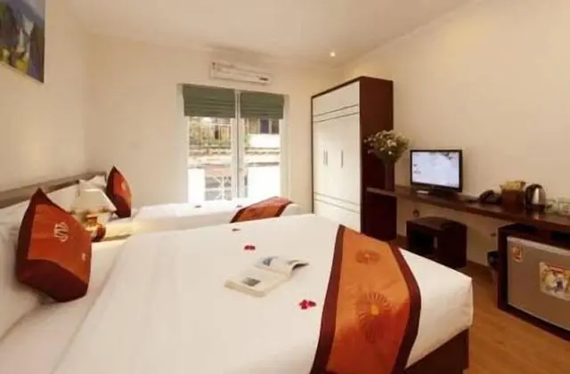 Rising Dragon Estate Hotel - Oda