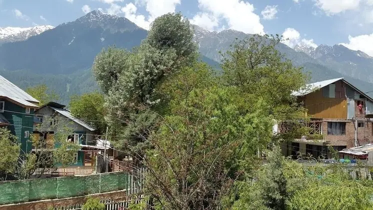 Rising Moon Guest House - Dış Mekan