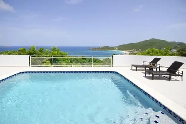 Rising Star by Island Properties Online - Havuz