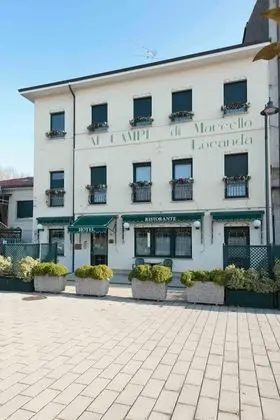 Hotel Ristorante ai Campi Di Marcello - Dış Mekan