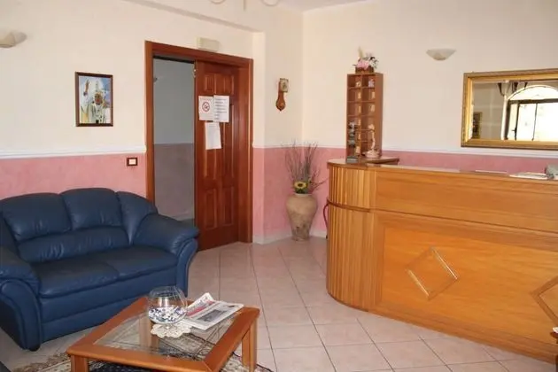Ristorante Hotel Avvenire - Lobi