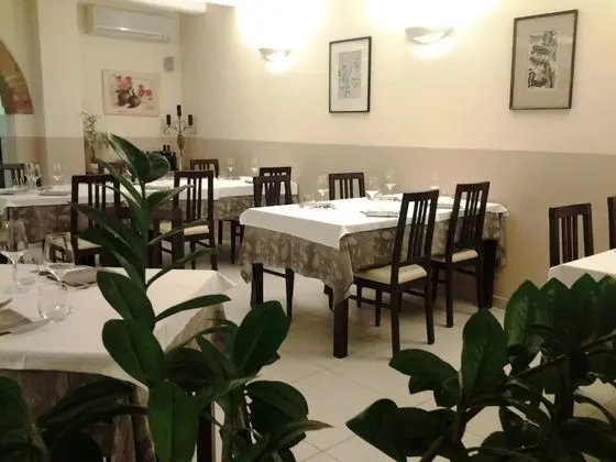 Hotel Ristorante Cantina Langelina - Yerinde Yemek