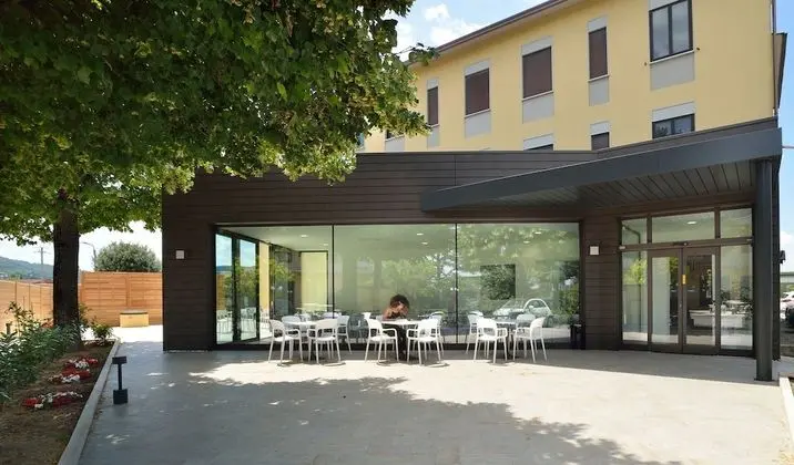 Hotel Ristorante Dante - Dış Mekan