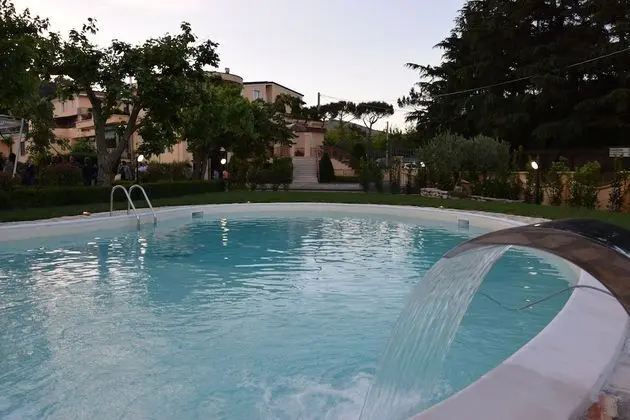 Hotel Ristorante Guardanapoli - 1