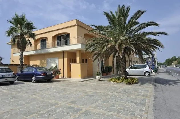 Hotel Ristorante La Lampara - Dış Mekan