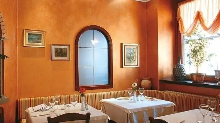 Hotel Ristorante Piazza Brembana - Yerinde Yemek