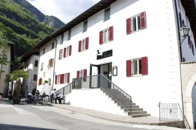 Hotel Ristorante-Pizzeria Al Cervo