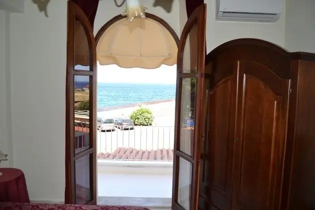 Hotel Ristorante Porto Azzurro - Oda Manzaraları