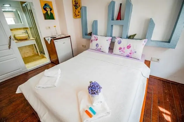 Risus Otel - Genel