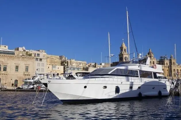 Riti Yacht