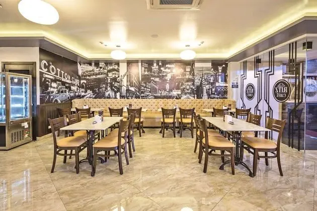 Ritz Astor Hotel - Yerinde Yemek