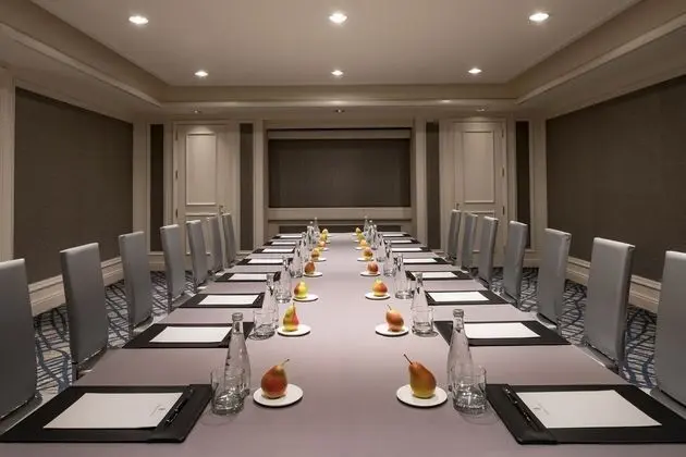 The Ritz-Carlton, Chicago - İş / Konferans
