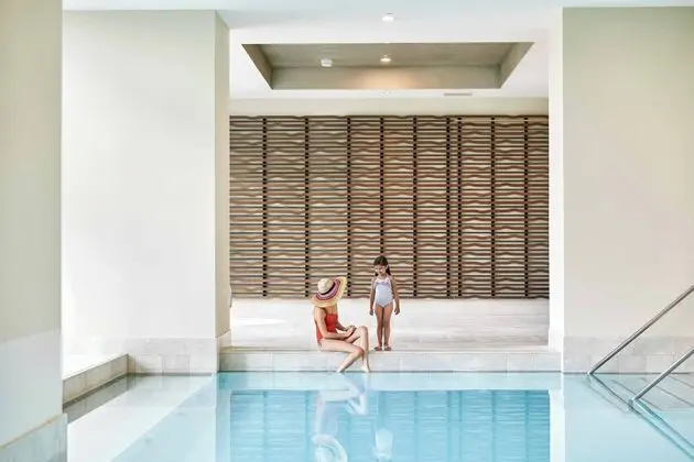 The Ritz-Carlton, Toronto - Havuz