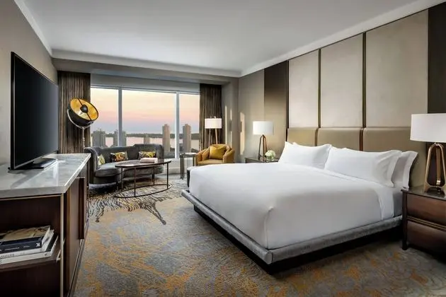 The Ritz-Carlton, Toronto - Öne Çıkan Resim