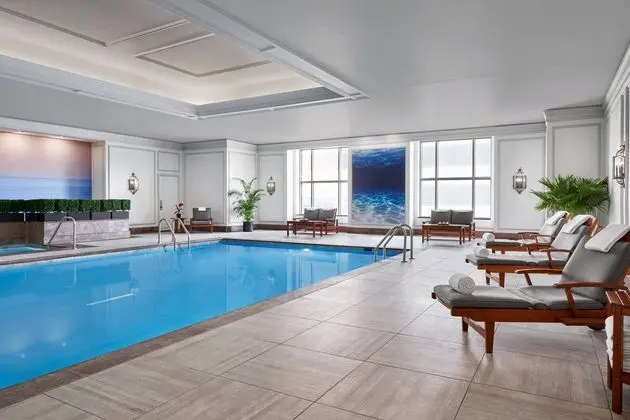 The Ritz-Carlton, Tysons Corner - Havuz