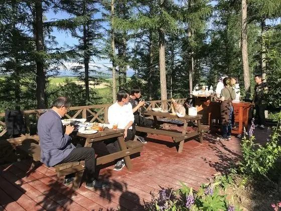 Ritz Garden Niji