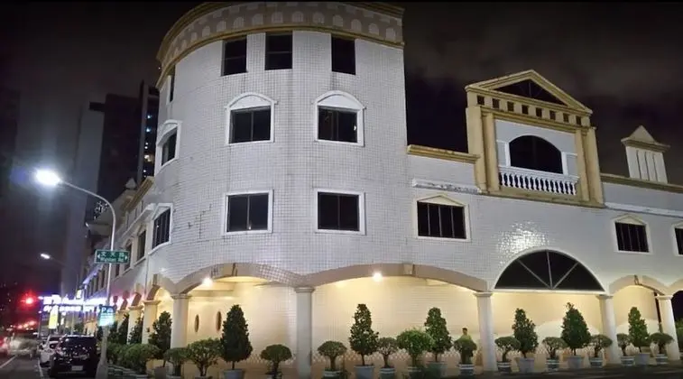 Ritz Motel - Öne Çıkan Resim