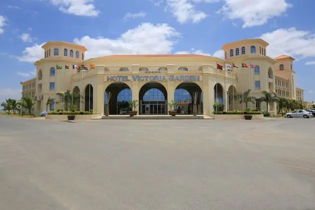 Ritz Victoria Garden