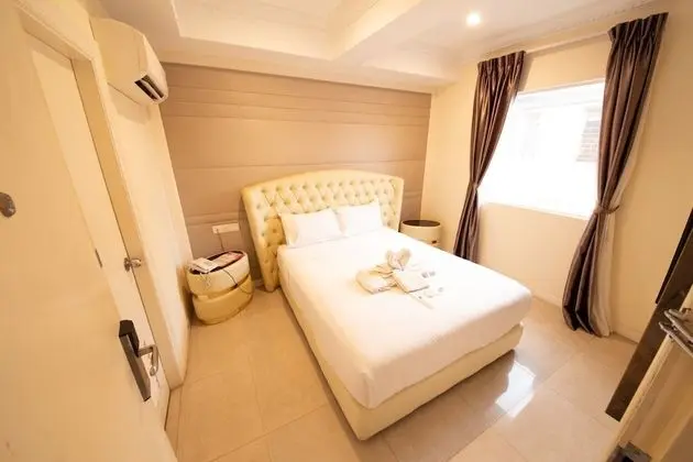 Ritzton Hotel - Öne Çıkan Resim