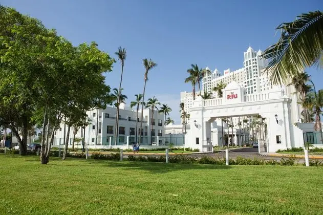 Riu Emerald Bay All Inclusive