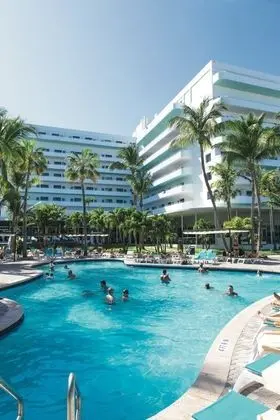 Hotel Riu Plaza Miami Beach - Havuz